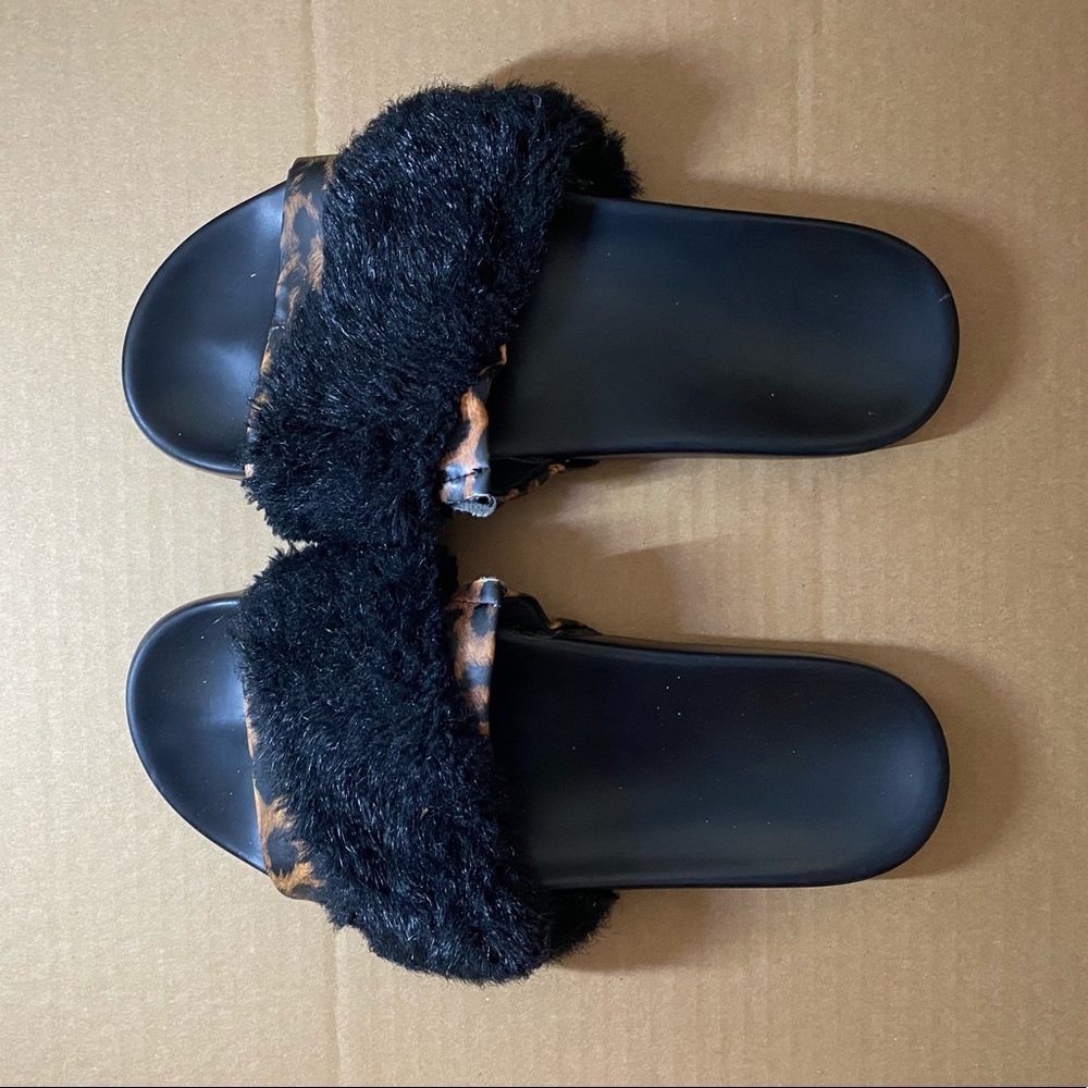 ALDO SLIDES